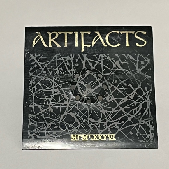 SOLD Signed J.J Jonette vintage dragon castle pin Artifacts - Picture 6 of 8